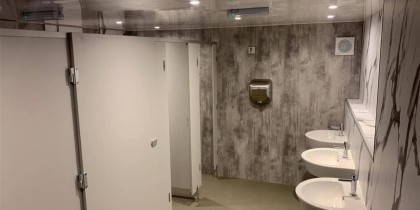 Listing image bathroom