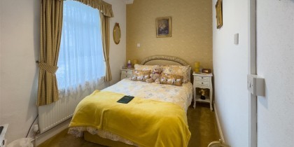 Listimge image bedroom