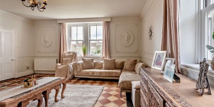 Listing image reception