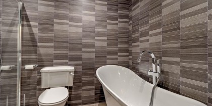 Listing image bathroom